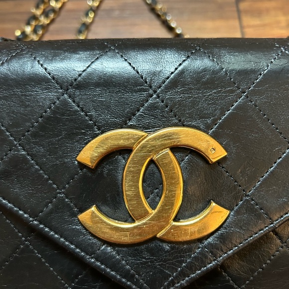Vintage Chanel Shoulder Envelope Crossbody Bag Matelasse Black Lamb Skin - Picture 13 of 15